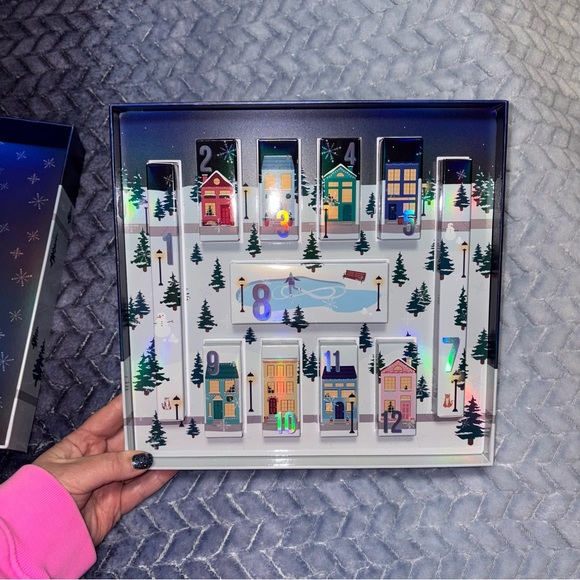 Holo Taco Limited Edition Advent Calendar Box Only! - Picture 3 of 4